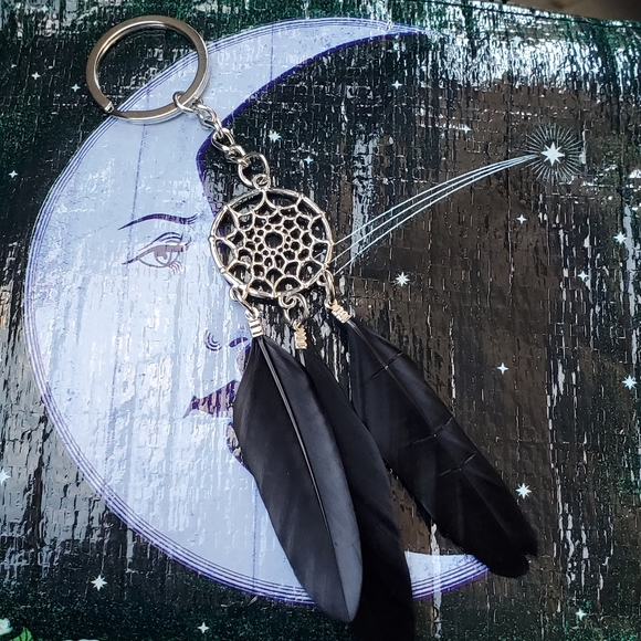 Black Dream Catcher Feather Keychain - Picture 1 of 1